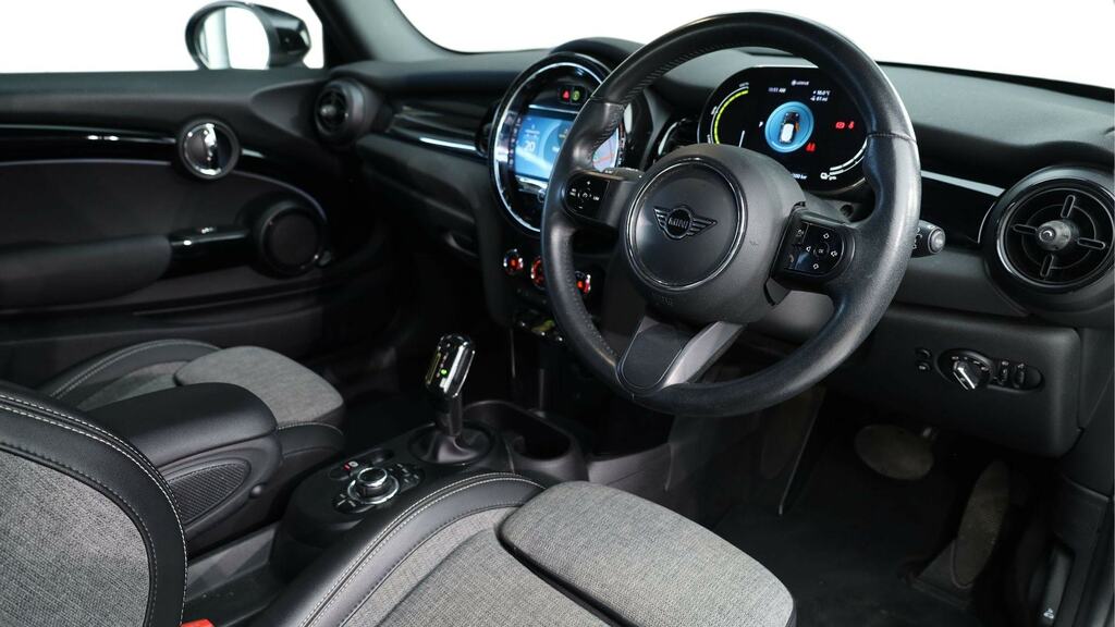 Mini Electric 135Kw Cooper S Level 2 33Kwh Black #6