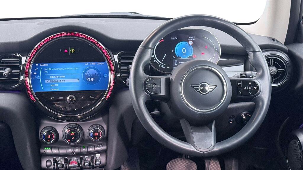 Mini Hatch 1.5 Cooper Classic Premium YV23XLZ Silver #5