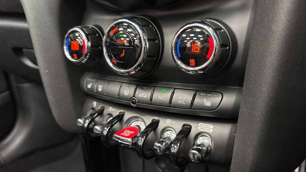 Mini Convertible John Cooper Works Steptronic Euro 6 White #19
