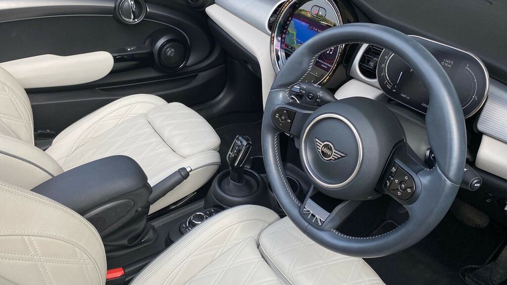 Mini Convertible 1.5 Cooper Sport Premium Silver #9