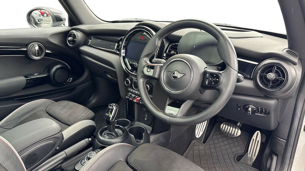 Mini Hatch 1.5 Cooper Sport Comfortnav Pack NG71GHV Silver #6