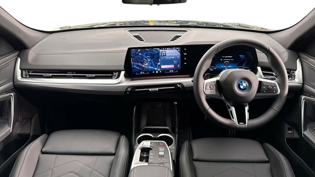 BMW iX2 230Kw Xdrive30 Shadow Ed 65Kwh Tech Black #4