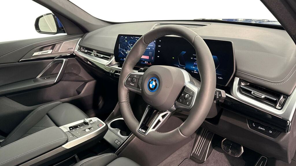 BMW iX1 230Kw Xdrive30 Shadow Edition 65Kwh Blue #6