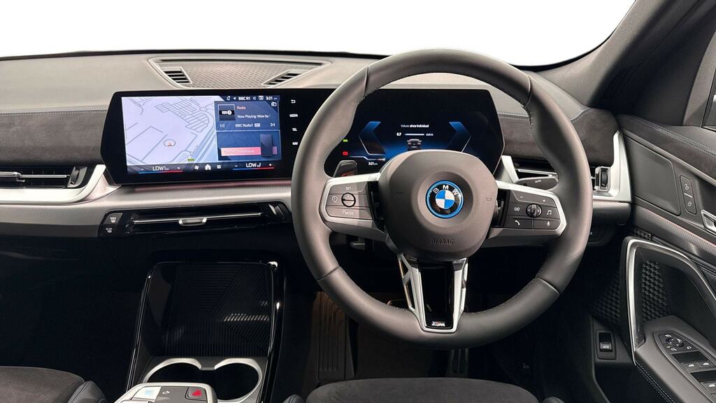 BMW iX2 150Kw Edrive20 M Sport 65Kwh Black #5