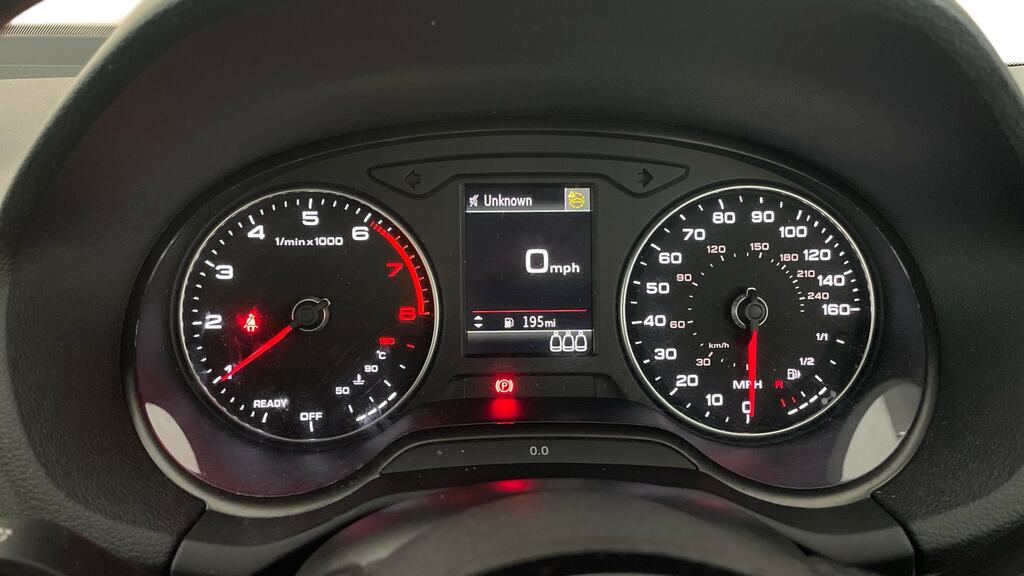 Audi Q2 35 Tfsi Black Edition Black #14