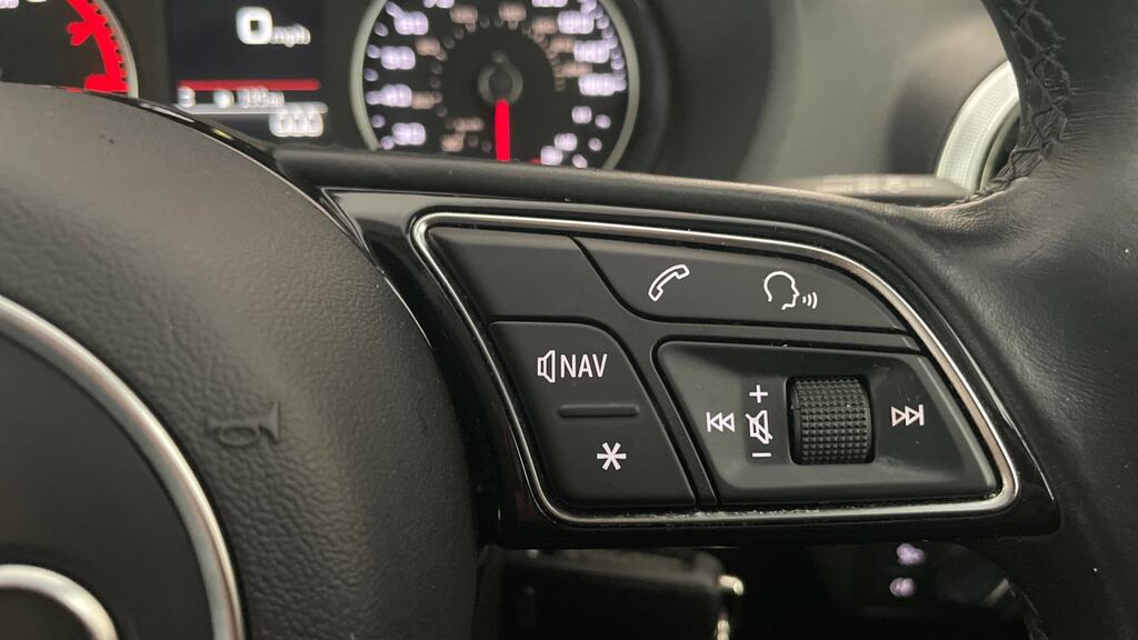 Audi Q2 35 Tfsi Black Edition Black #19