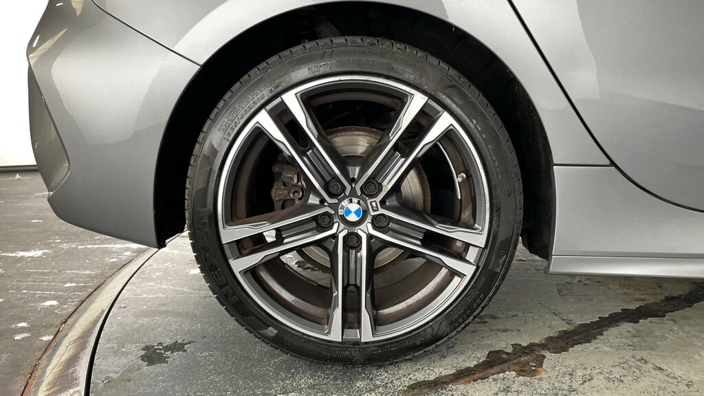 BMW 1 Series Hatchback Blue #25