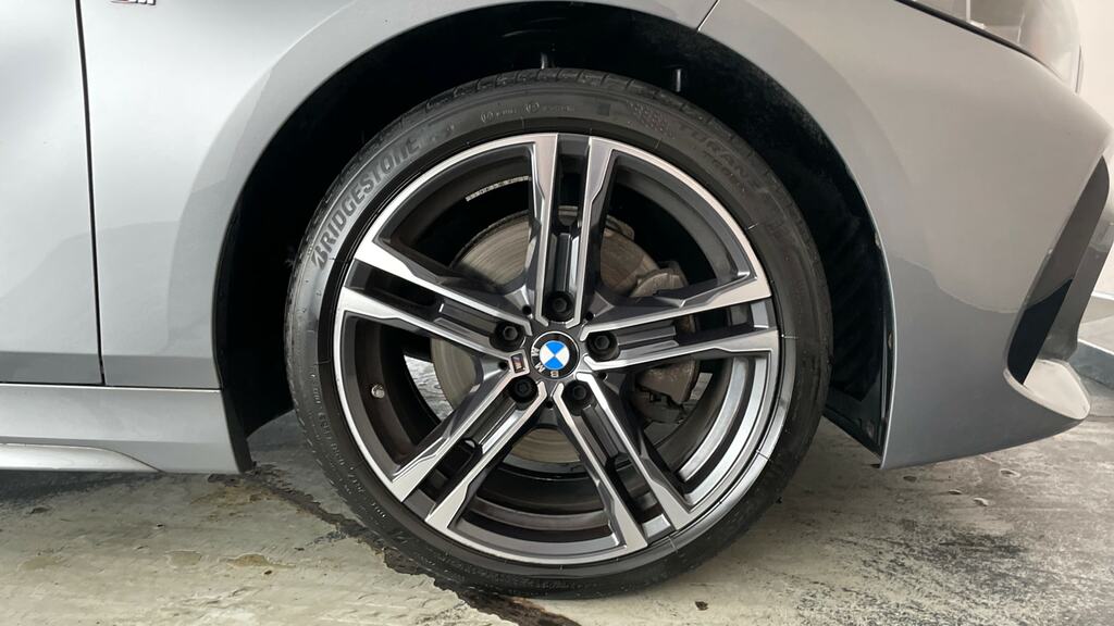 BMW 1 Series Hatchback Blue #23