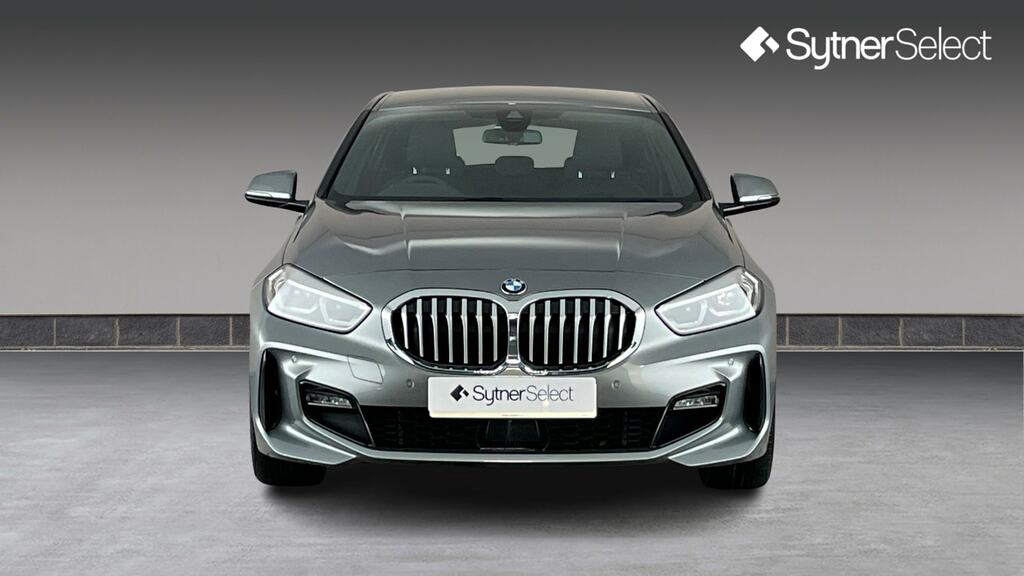 BMW 1 Series Hatchback Blue #4