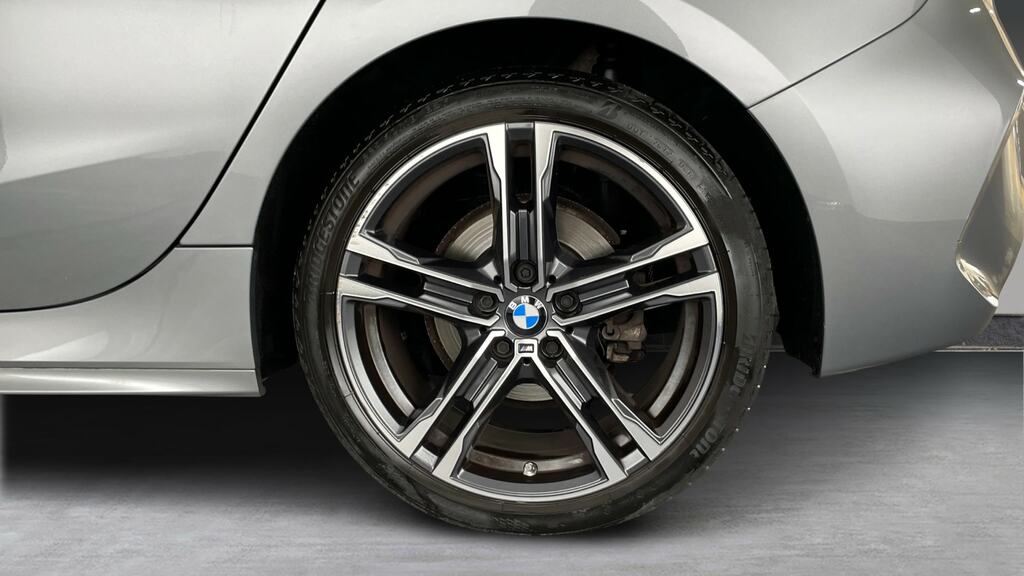 BMW 1 Series Hatchback Blue #26