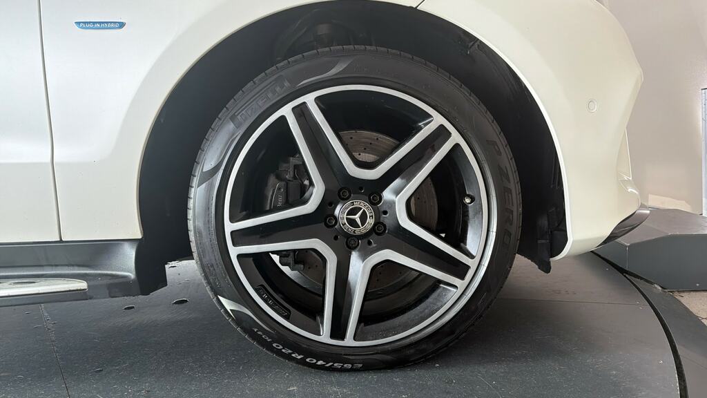 Mercedes-Benz GLE Class Td4 Se Tech White #23