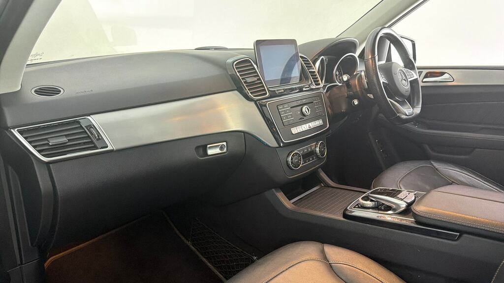 Mercedes-Benz GLE Class Td4 Se Tech White #11