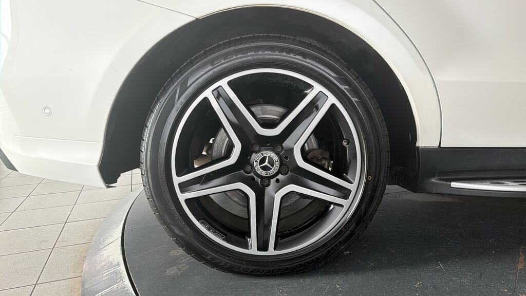Mercedes-Benz GLE Class Td4 Se Tech White #24