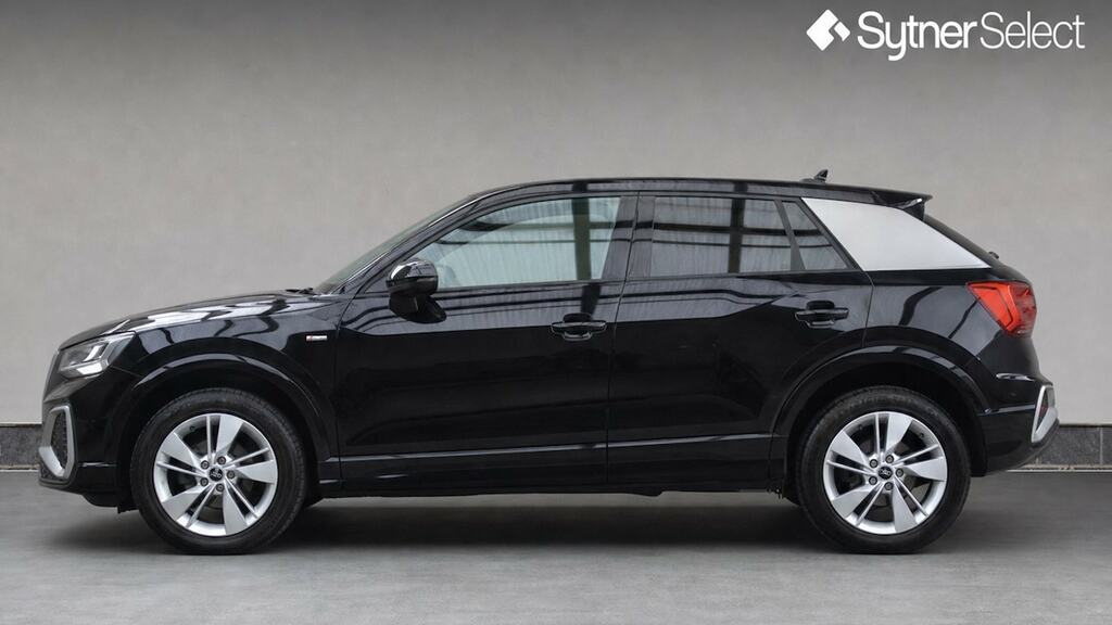 Audi Q2 35 Tfsi S Line S Tronic Black #6