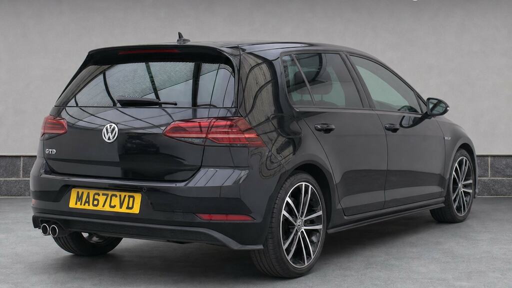 Volkswagen Golf 2.0 Tdi 184 Gtd MA67CVD Black #4