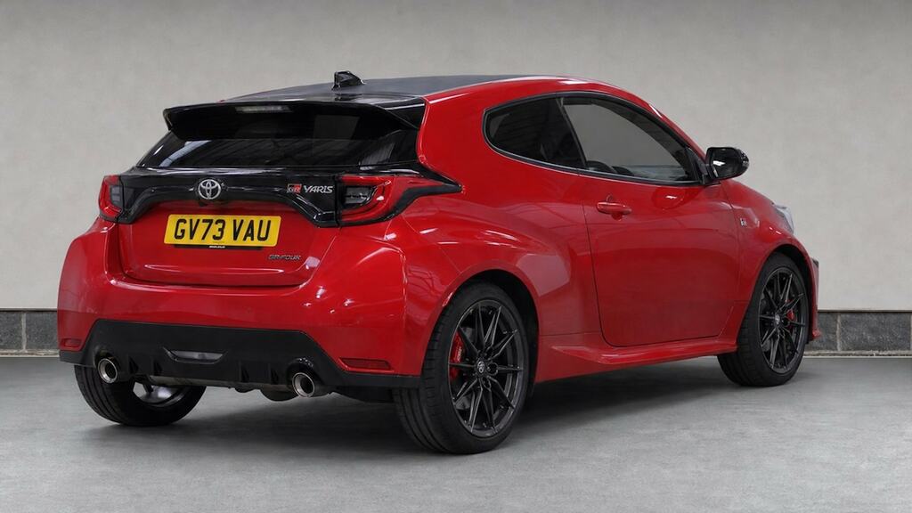 Toyota Yaris 1.6 Awd Circuit Pack GV73VAU Red #4
