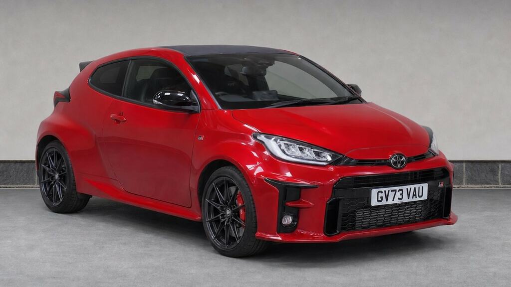 Toyota Yaris 1.6 Awd Circuit Pack GV73VAU Red