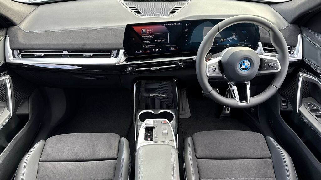 BMW iX2 U10 Edrive20 M Sport SA75YRM Red #4