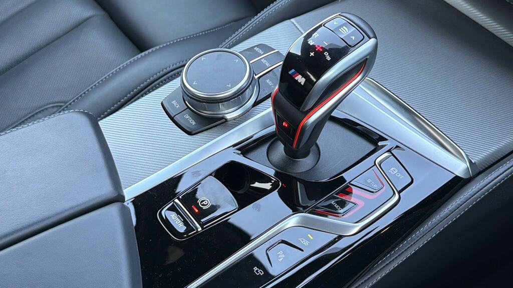 BMW M5 4.4L Xdrive 4Wd #10