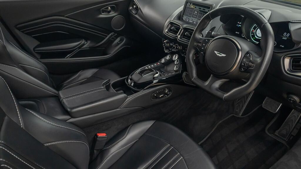 Aston Martin V8 Zf 8 Speed Red #3