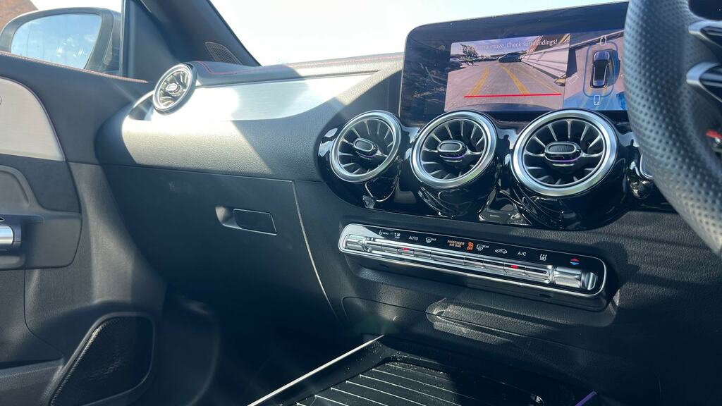 Mercedes-Benz EQA Eqa 350 4Matic Amg Line Executive Grey #24