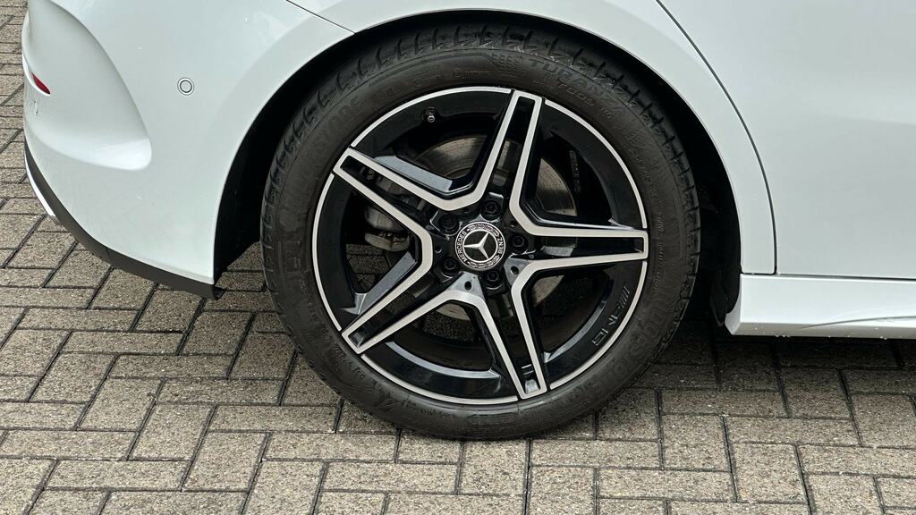 Mercedes-Benz B Class B180 Amg Line Premium Edition NX72OFA White #5