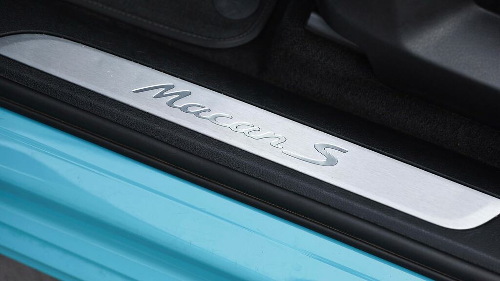 Porsche Macan Macan T Black #23