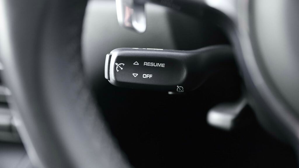 Porsche Macan Macan T Black #14