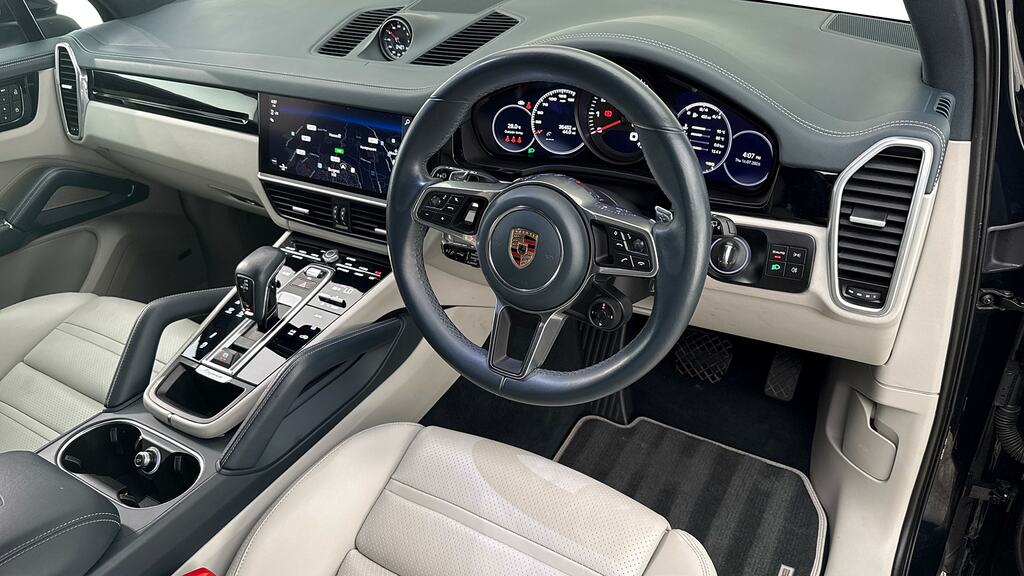 Porsche Cayenne E-hybrid Platinum Edition Tiptronic S Black #10