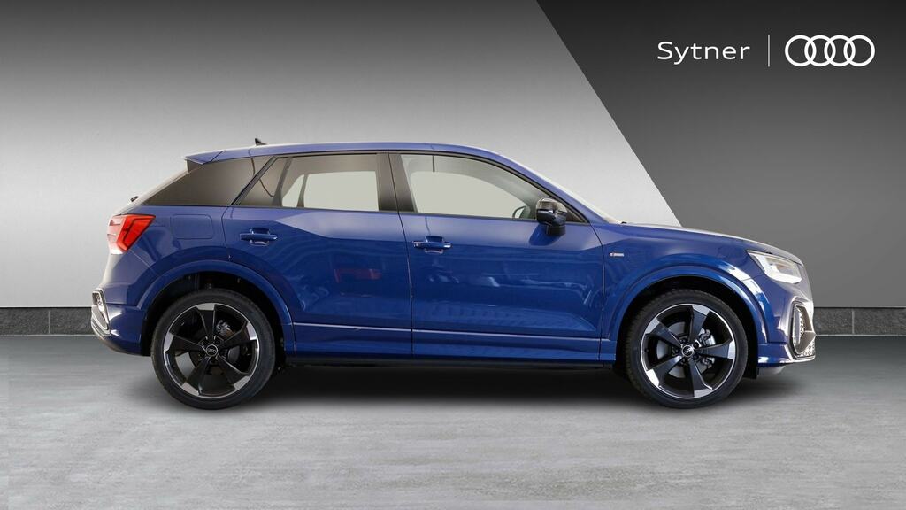 Audi Q2 35 Tfsi Black Edition S Tronic Tech Blue #4