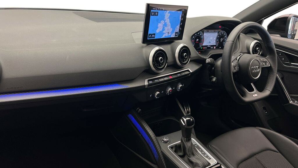 Audi Q2 35 Tfsi Black Edition S Tronic Tech Blue #2