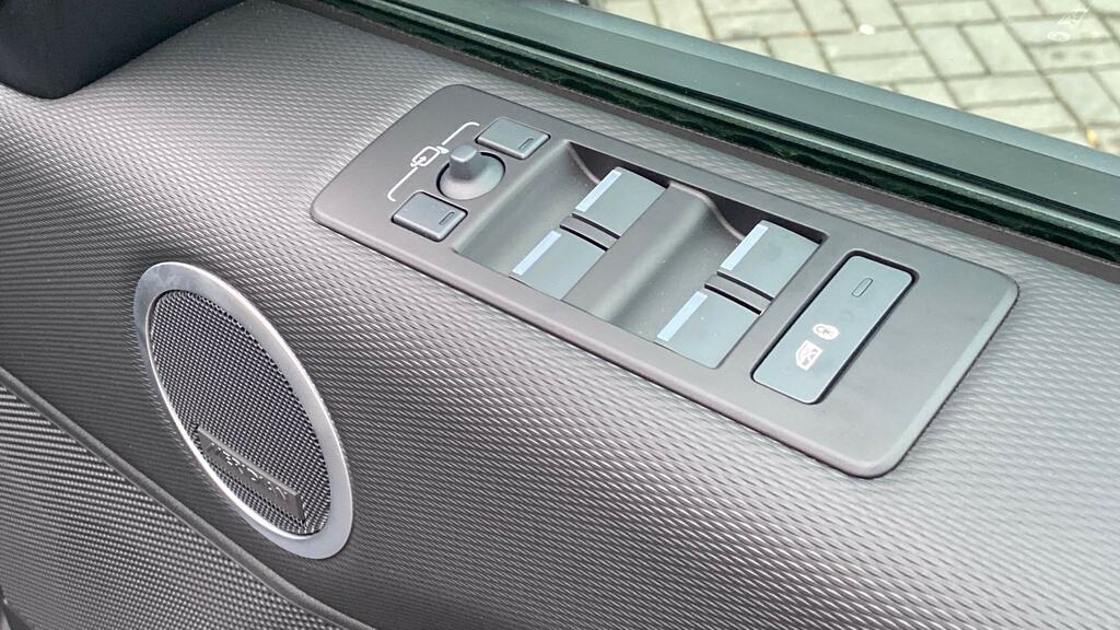 Land Rover Discovery 3.0 D350 Dynamic Se Grey #25
