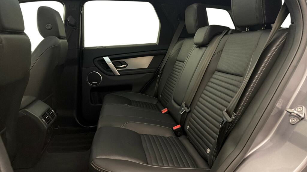 Land Rover Discovery Sport 1.5 P300e Dynamic Se 5 Seat YP73XJX Grey #4