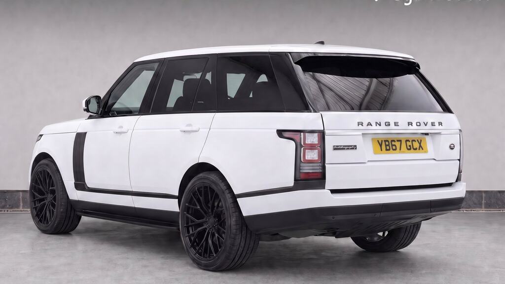 Land Rover Range Rover 4.4 Sdv8 White #3