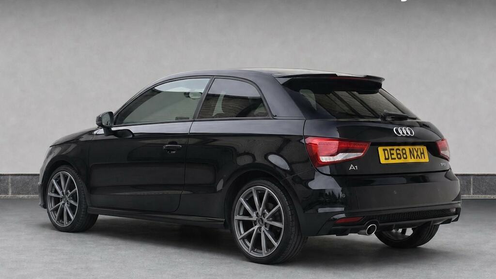 Audi A1 1.0 Tfsi Black Edition Nav DE68NXH Black #3