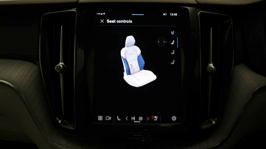 Volvo XC60 Suv #30