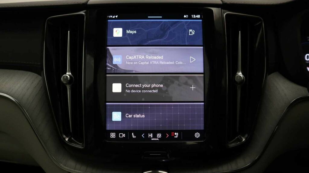Volvo XC60 Suv #17
