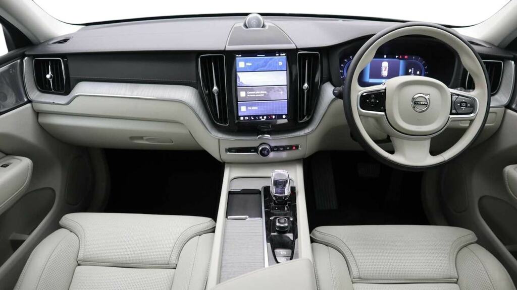 Volvo XC60 Suv #16