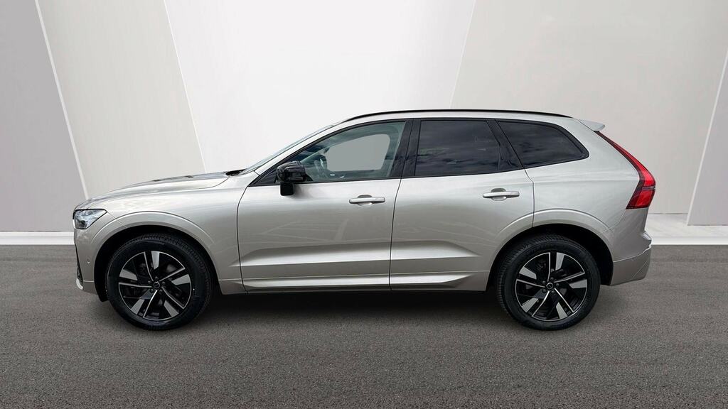 Volvo XC60 2.0 B5p Plus Dark Awd Geartronic RF25AYH Black #6