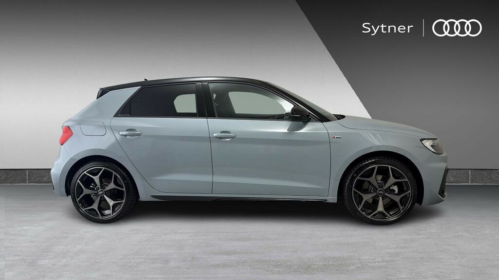 Audi A1 25 Tfsi Sport Black #4