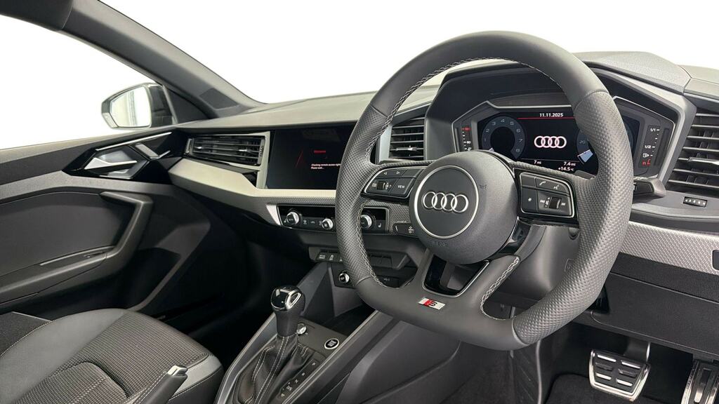 Audi A1 25 Tfsi Sport Black #6