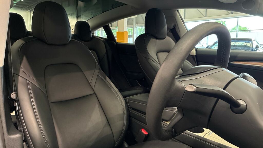 Tesla Model 3 Dual Motor Long Range Saloon 4 Grey #10