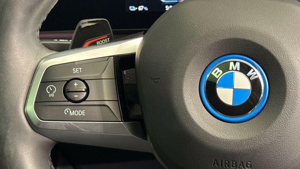 BMW iX2 150Kw Edrive20 Shadow Edition 65Kwh Grey #17