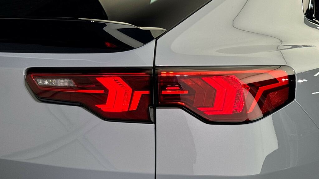 BMW iX2 150Kw Edrive20 Shadow Edition 65Kwh Grey #22