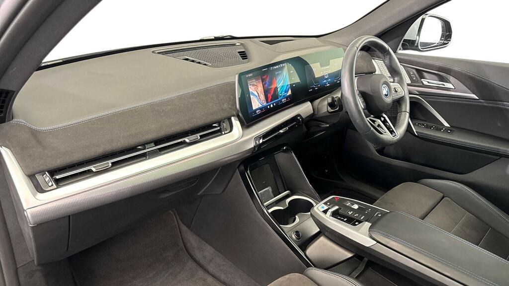 BMW iX2 150Kw Edrive20 Shadow Edition 65Kwh Grey #7