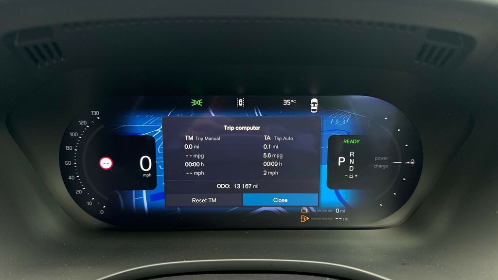 Volvo XC60 Plus Black Edition Black #36