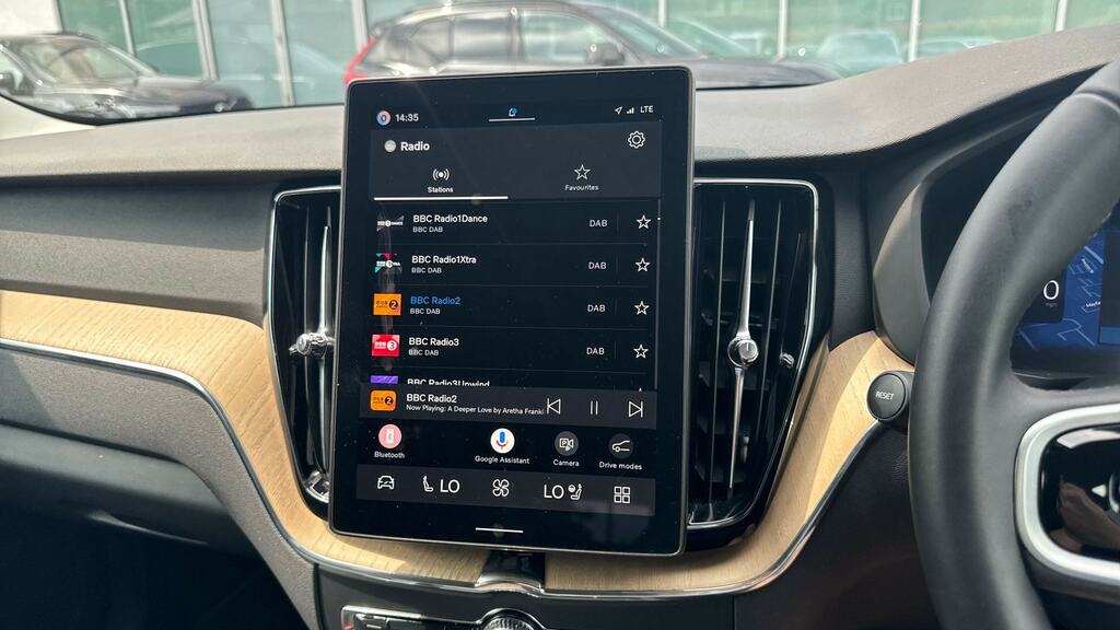 Volvo XC60 Plus Black Edition Black #27