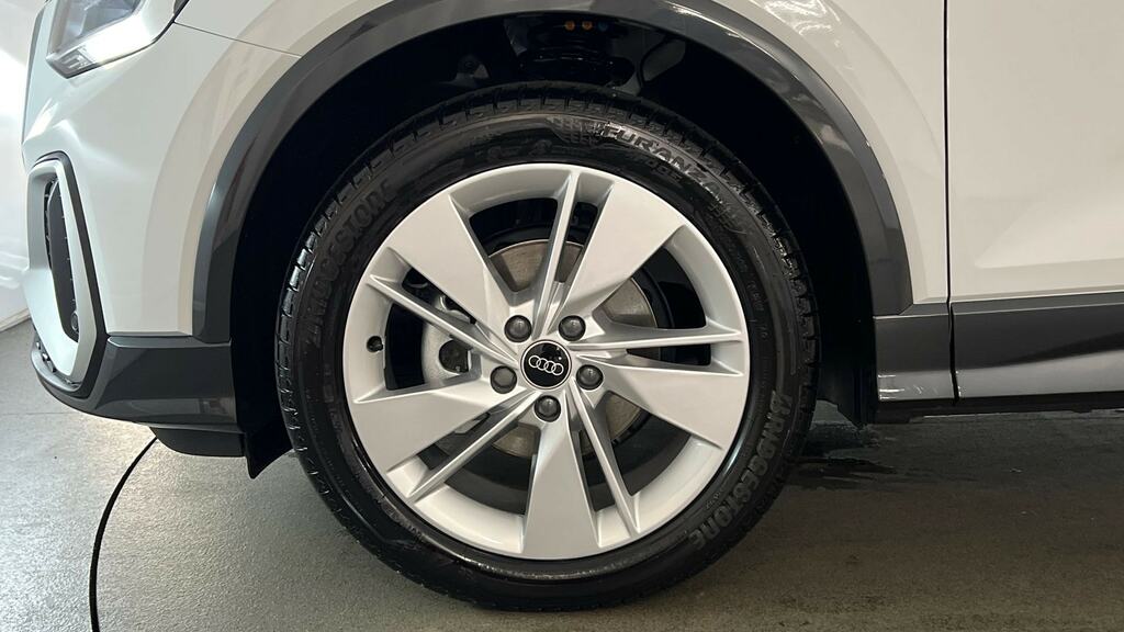 Audi Q2 35 Tfsi S Line S Tronic Tech Pro White #5