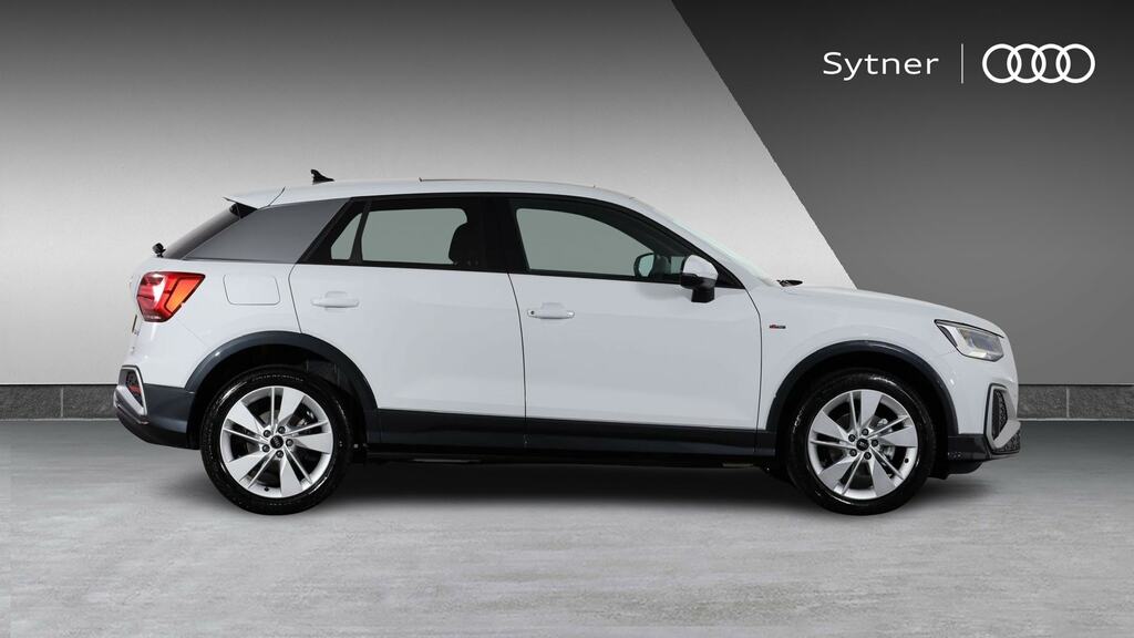 Audi Q2 35 Tfsi S Line S Tronic Tech Pro White #4