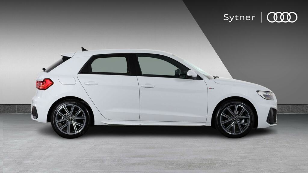 Audi A1 30 Tfsi S Line FM26OUA White #4